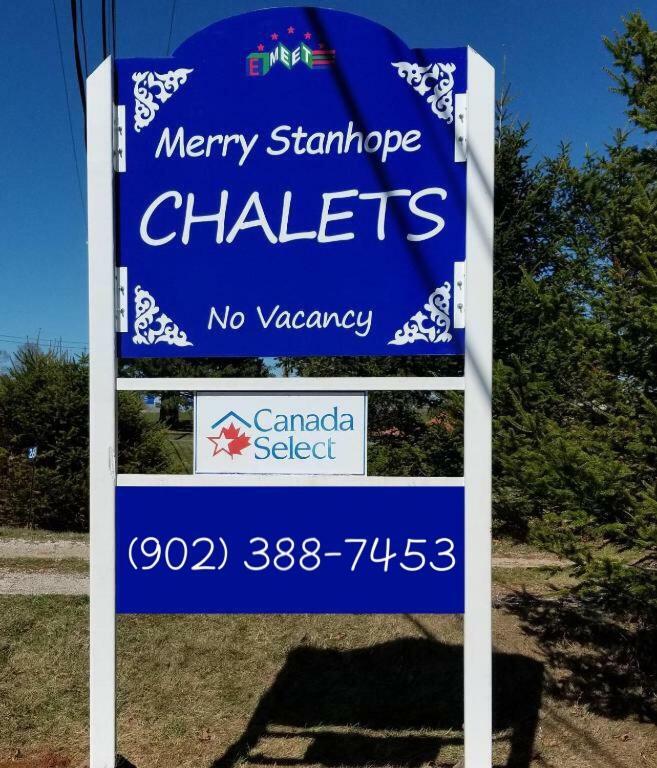 Merry Stanhope Chalets Hotel Exterior foto